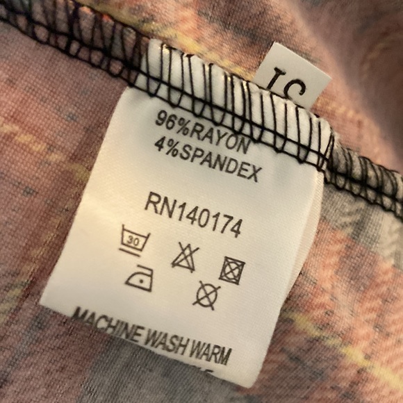 Reborn 1X Plaid Lightweight Open Front Duster / Cardigan / Top w/ Elbow Patches. - Picture 9 of 9